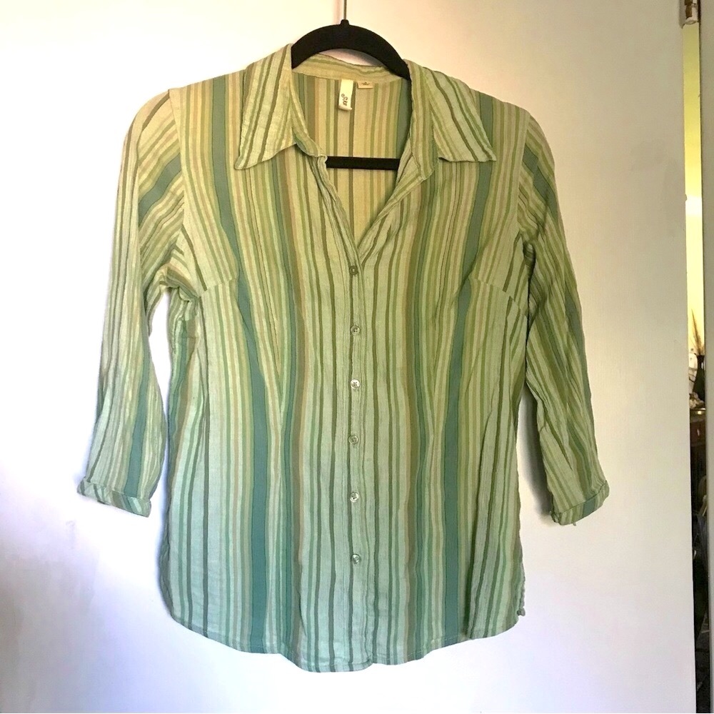St John’s Bay 3/4 Sleeve Button Down Shirt